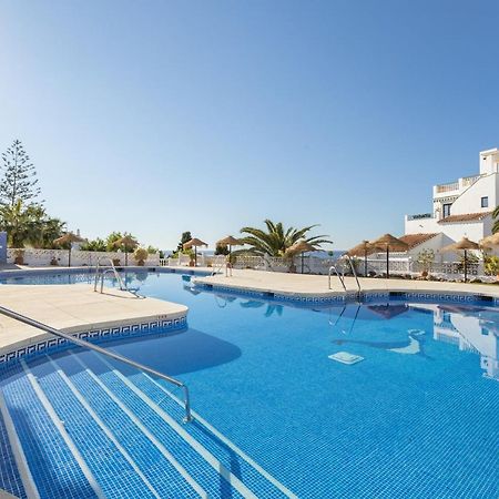 Capistrano Playa Apartment Nerja Exterior photo