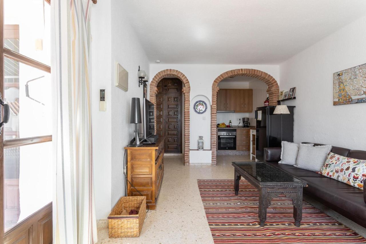 Capistrano Playa Apartment Nerja Exterior photo